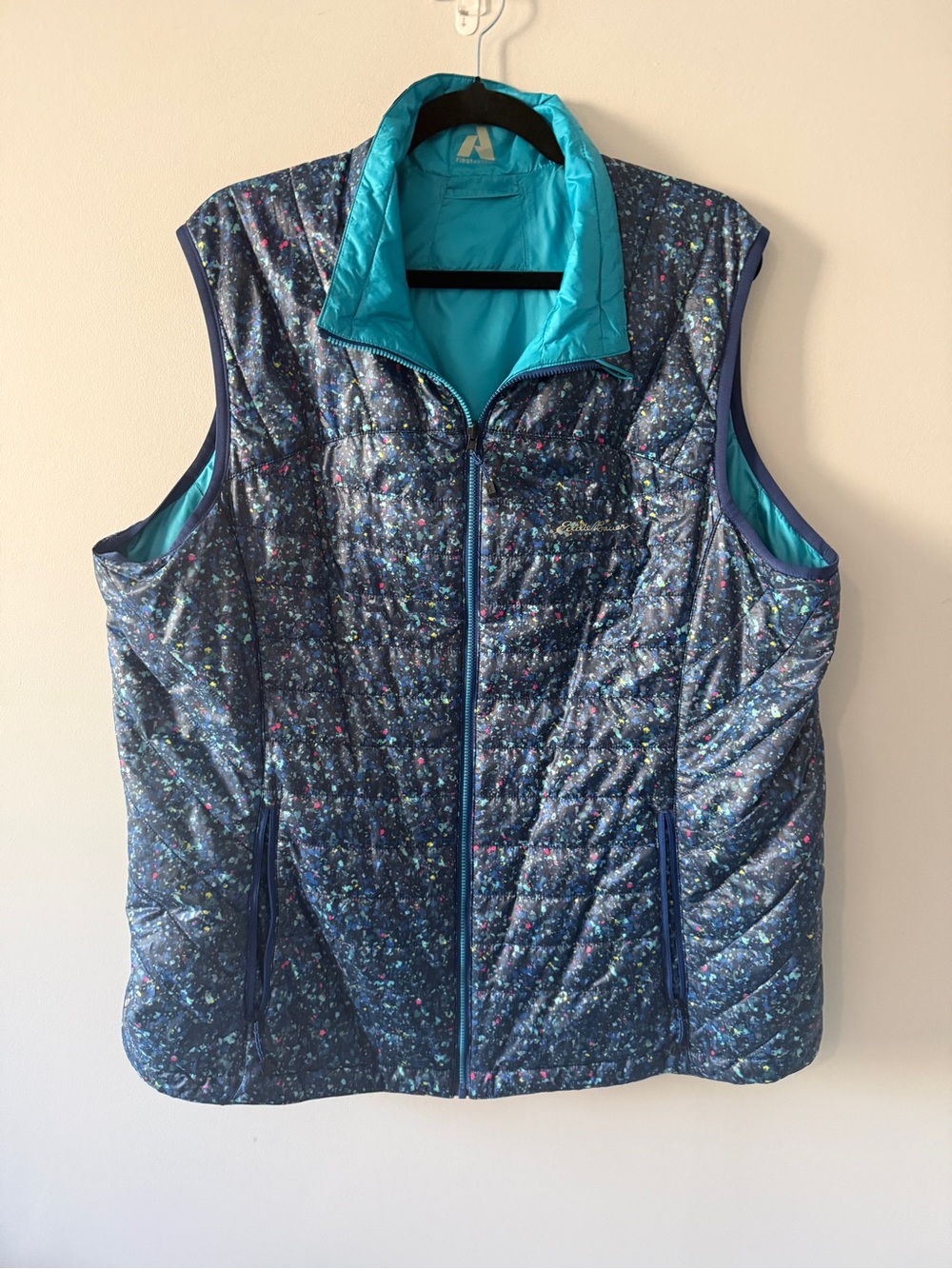 Eddie Bauer Navy Speckle Quilted Vest with Teal Lining
